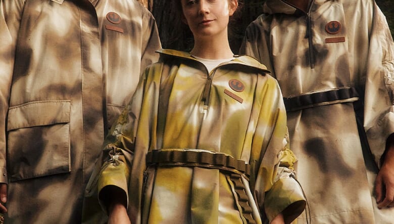 コロンビアから、スター・ウォーズとの新たなるコラボアイテムが登場。『ジェダイの帰還』モチーフの本格ウエアが目白押し！