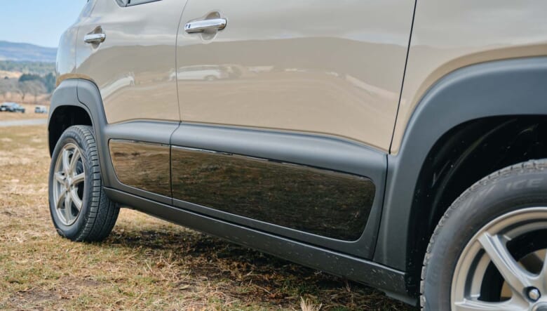 【’25 SUZUKI XBEE】精悍になったルックスで運転するのが楽しい1台。