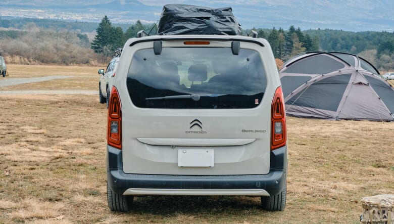 【’21 CITROËN BERLINGO】広い車内と便利な収納、スライドドアが決め手。