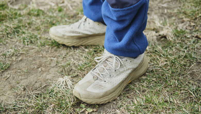 個性的な帽子で見た目から暖かく。-GO OUT CAMP 冬 2025-