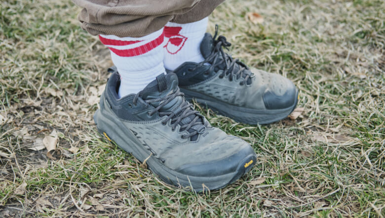 差し色のピンクで見た目もほっこりに。-GO OUT CAMP 冬 2025-