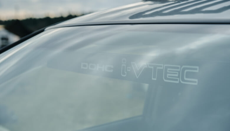 【’08 HONDA EDIX】マニア好みなミニバンをさらに個性的にアレンジ。