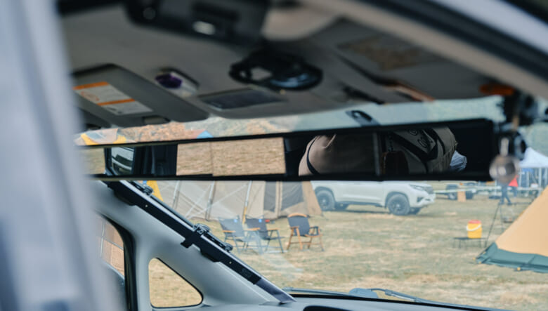 【’08 HONDA EDIX】マニア好みなミニバンをさらに個性的にアレンジ。