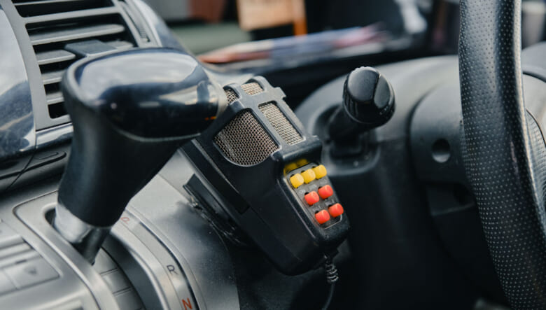 【’08 HONDA EDIX】マニア好みなミニバンをさらに個性的にアレンジ。