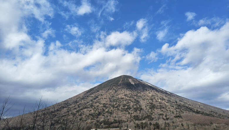 ボクらがスマホに求めること。アウトドア派フォトグラファーが「arrows Alpha」と過ごす1日。