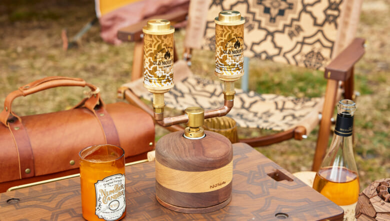 二股のガス管を取り付け、オールドマウンテンコラボのミヤビをセット。