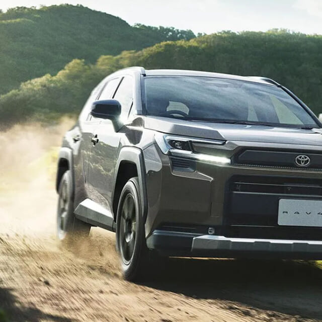 トヨタが新型 RAV4 の発売を開始！ まずは2.5Lハイブリッドの「Z」と