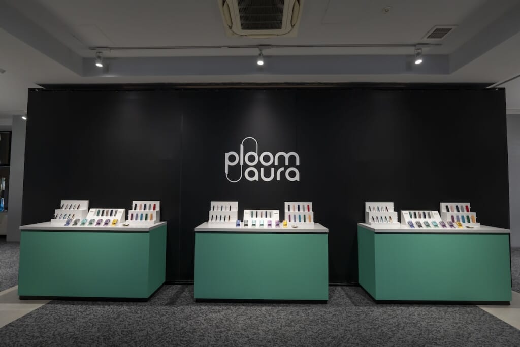 Ploom × NAKED, INC. ポップアップストア渋谷の3Fラウンジ