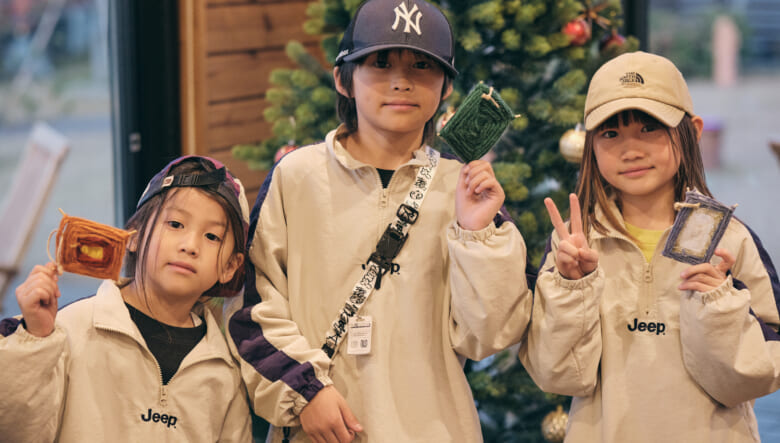 まるでキャンプ場キブン。ファミリーキャンパーが、BESSの展示場LOGWAYを遊び尽くす！【BESSの家探訪】