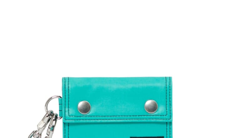 ポーターに独自素材採用の新シリーズが登場。レザー風の質感に注目すべし。