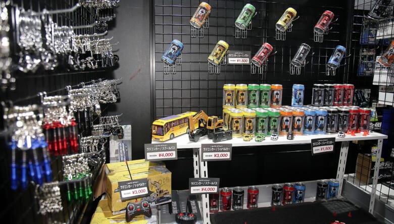 東京オートサロン2026がいよいよ開幕！ おしゃれアウトドアなカスタムカーをPICK UP！