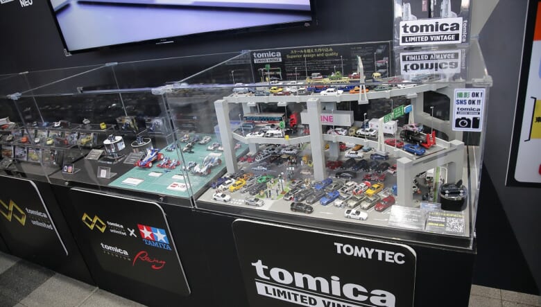 東京オートサロン2026がいよいよ開幕！ おしゃれアウトドアなカスタムカーをPICK UP！