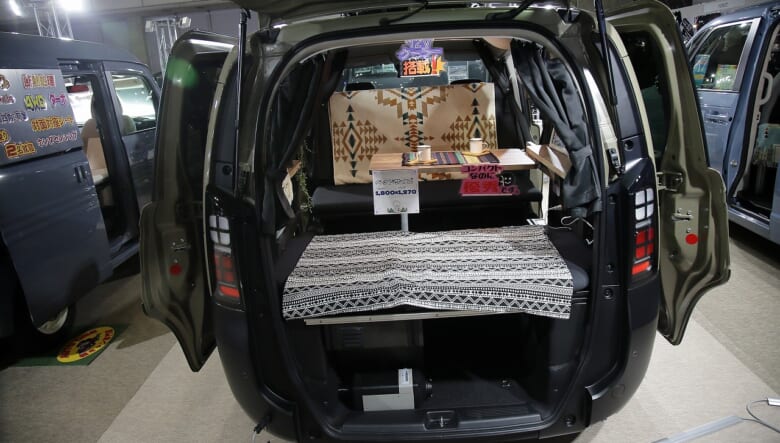 東京オートサロン2026がいよいよ開幕！ おしゃれアウトドアなカスタムカーをPICK UP！