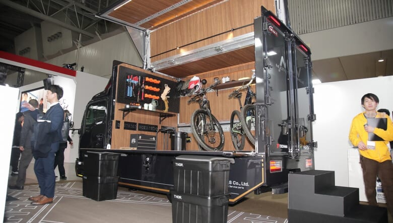 東京オートサロン2026がいよいよ開幕！ おしゃれアウトドアなカスタムカーをPICK UP！