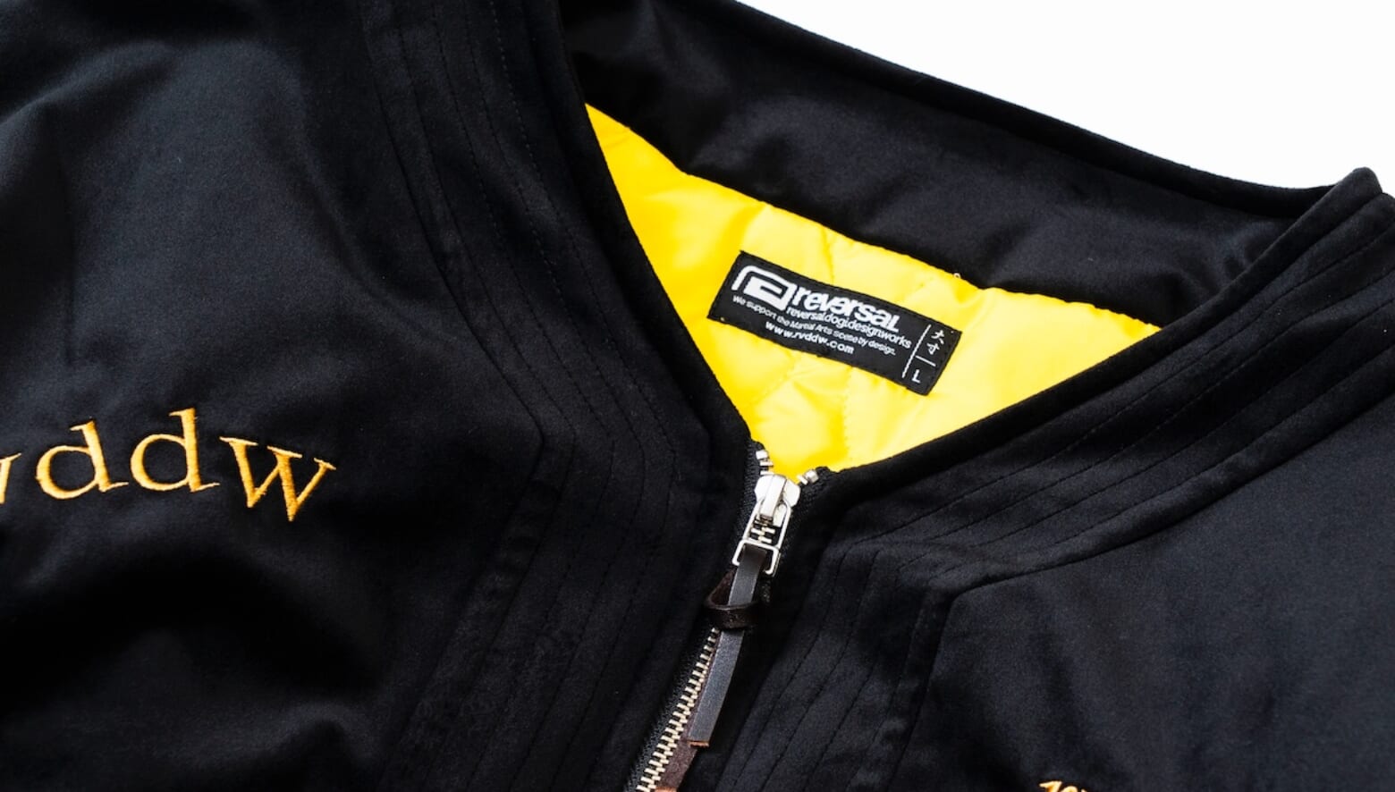 リバーサルの新作アウターは、武道着をモチーフにしたユニークモデルが