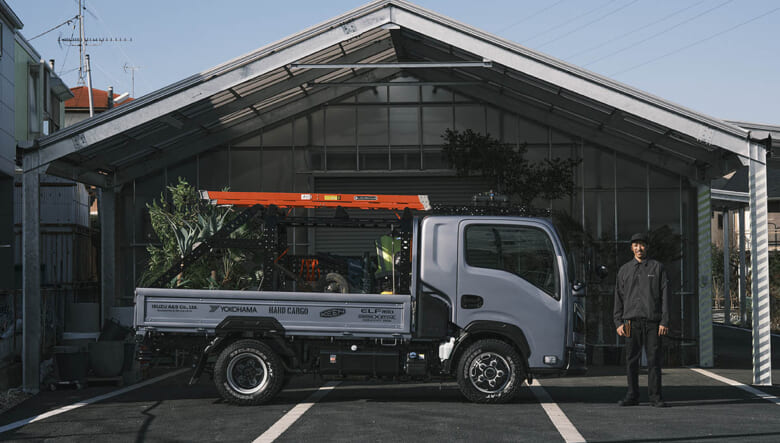 シゴトも、趣味も。いすゞの「ELFmio CROSS STYLE CONCEPT」を、グリーンキーパーがお試し。