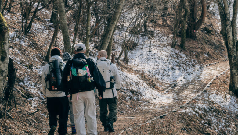 「富士山×遊歩」の新定番！　美味しい湧水を絶景で味わう、忍野トレイルのススメ。【GO OUT 遊歩倶楽部／忍野村編 #02】