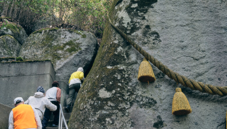 「富士山×遊歩」の新定番！　美味しい湧水を絶景で味わう、忍野トレイルのススメ。【GO OUT 遊歩倶楽部／忍野村編 #02】