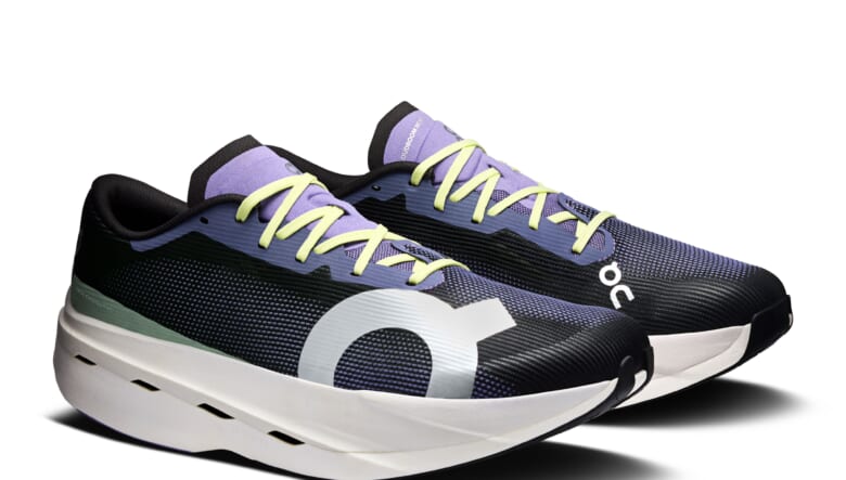 「オン」屈指のレーシングシューズに新作デビュー。走りに特化したスペックが所有欲を満たす！