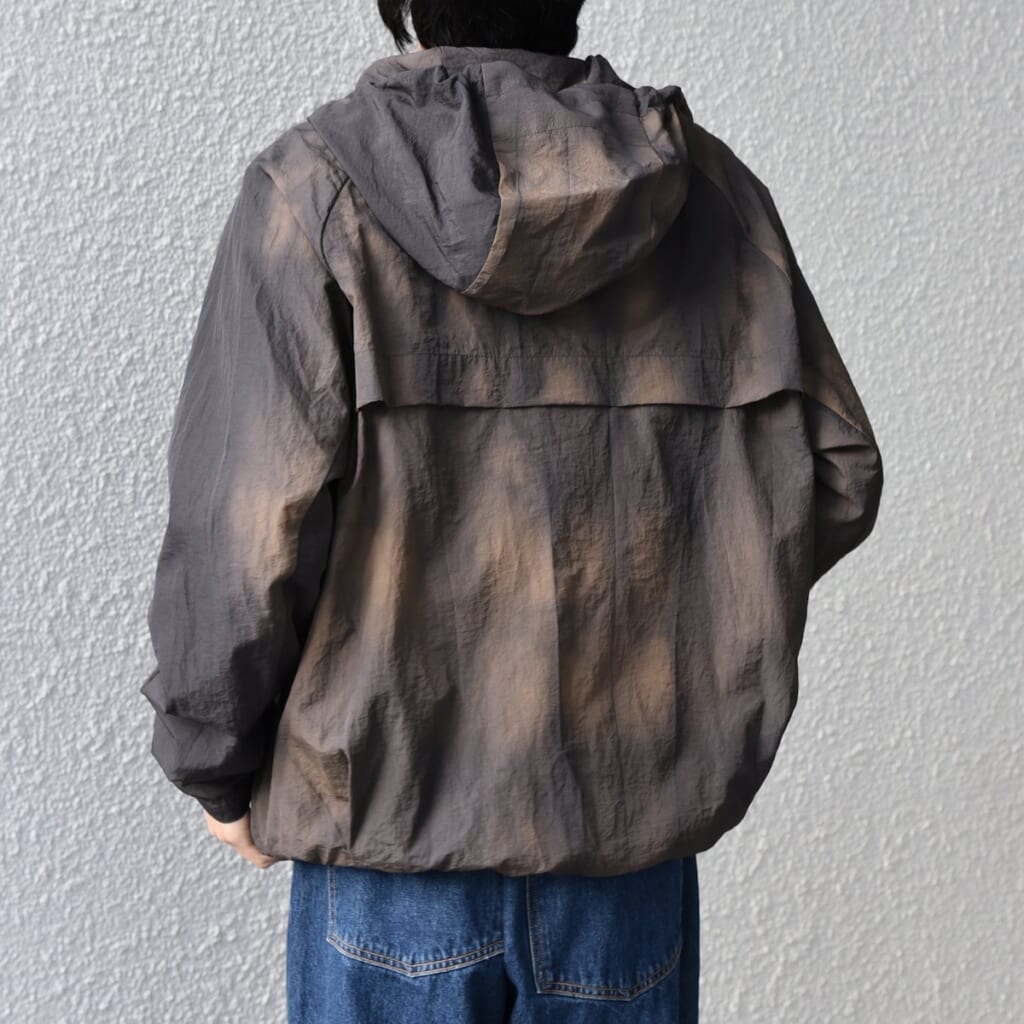 SHIPS anyのジップパーカ