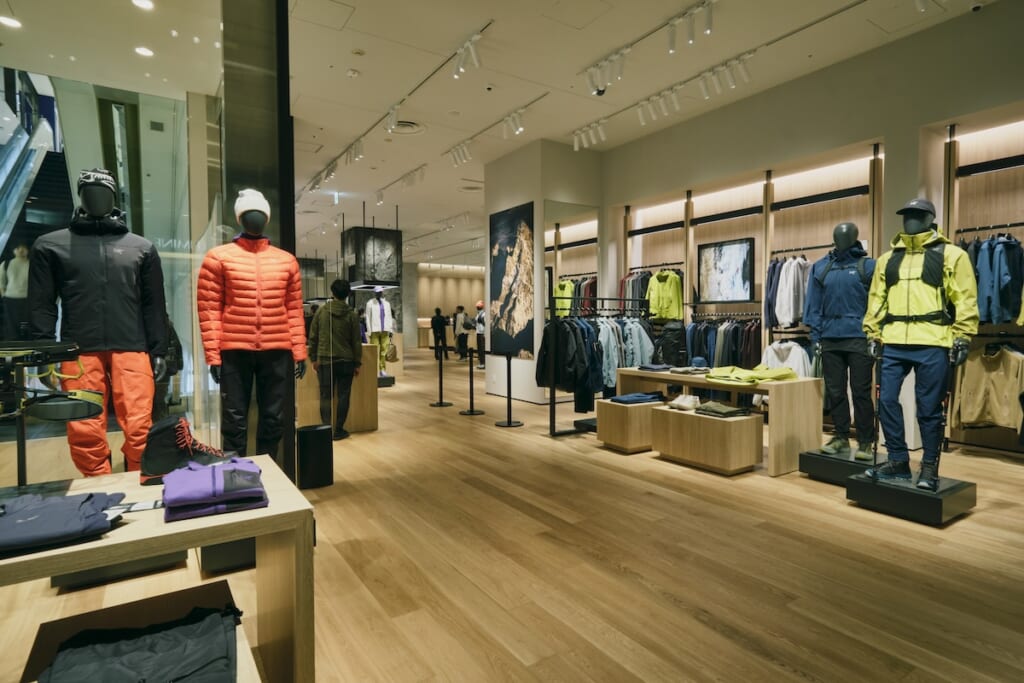 アークテリクス池袋東武ストア