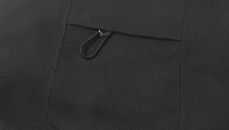 街着最強レベル！ デサント オルテライン81の定番ハードシェルジャケットがより使いやすくなって新登場。