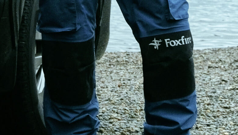 釣り好きから絶大な支持を得る「フォックスファイヤー」からGORE-TEX採用のビブ&ジャケットがリリース！