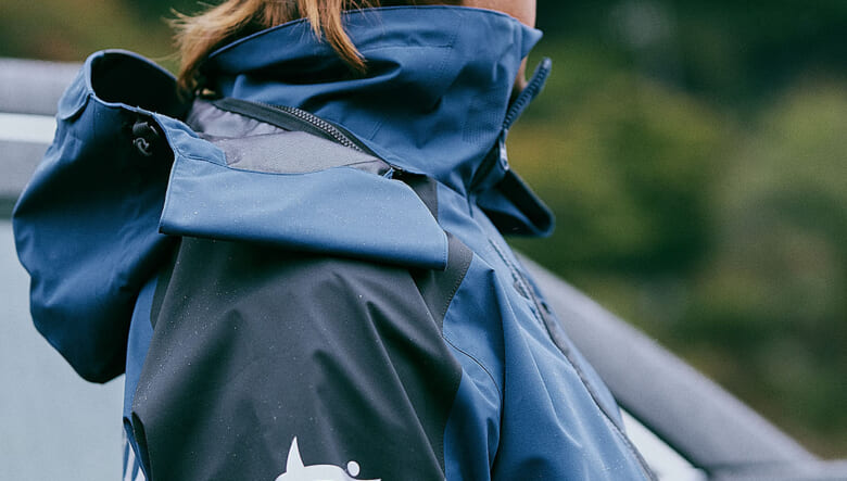 釣り好きから絶大な支持を得る「フォックスファイヤー」からGORE-TEX採用のビブ&ジャケットがリリース！