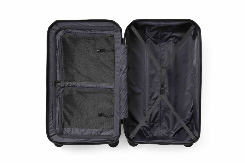 SUITCASE_PRO_OCTA_内面
