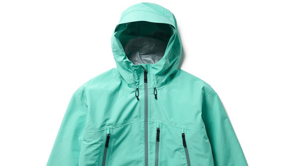 ゴアテックス 　AXESQUIN GORE-TEX レインコート XL【新品】 スノーピークから26SS新作が続々到着。レインから防風コートまで