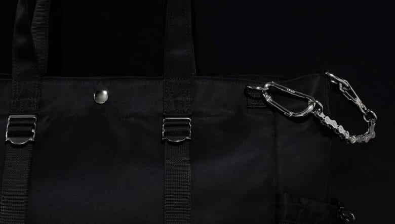 90周年を迎えた吉田カバンの「POTR／RIDE」に澄んだブラックカラーが限定発売！