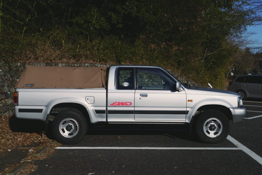 マツダ MAZDA 
ピックアップ プロシード