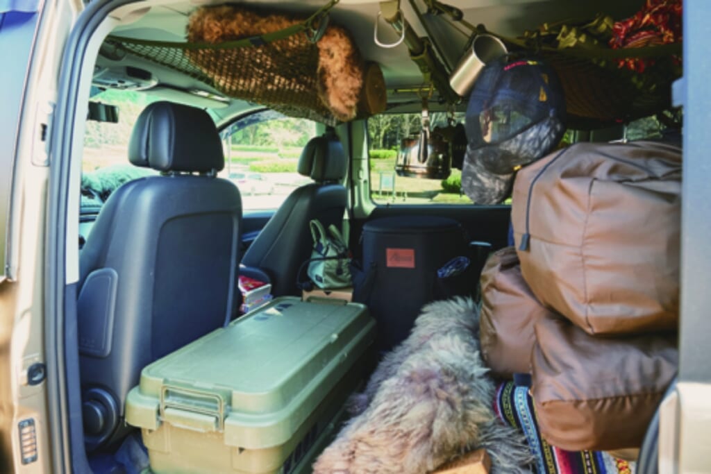 メルセデスベンツ V350の2後部座席