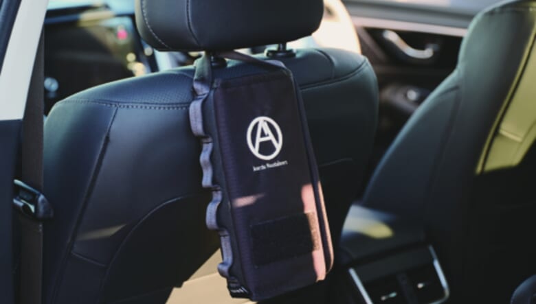 マウンテンリサーチのティシュカバーは一昨年にリリースされた、バリスティクスとのコラボモデル。