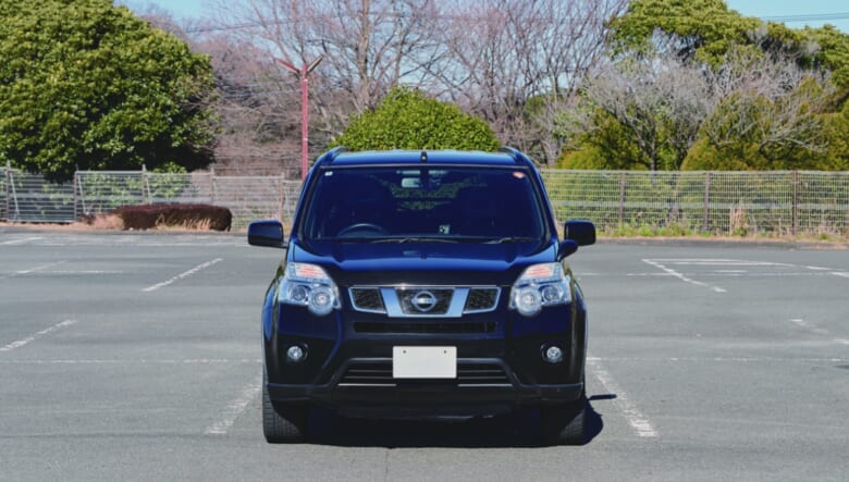 釣具とキャンプギアを常備する、移動式ガレージ車。【’12 NISSAN X-TRAIL】