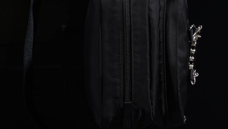 90周年を迎えた吉田カバンの「POTR／RIDE」に澄んだブラックカラーが限定発売！