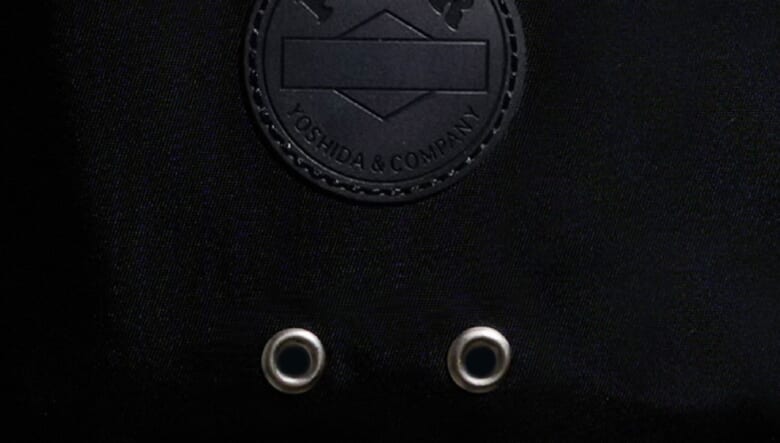 90周年を迎えた吉田カバンの「POTR／RIDE」に澄んだブラックカラーが限定発売！