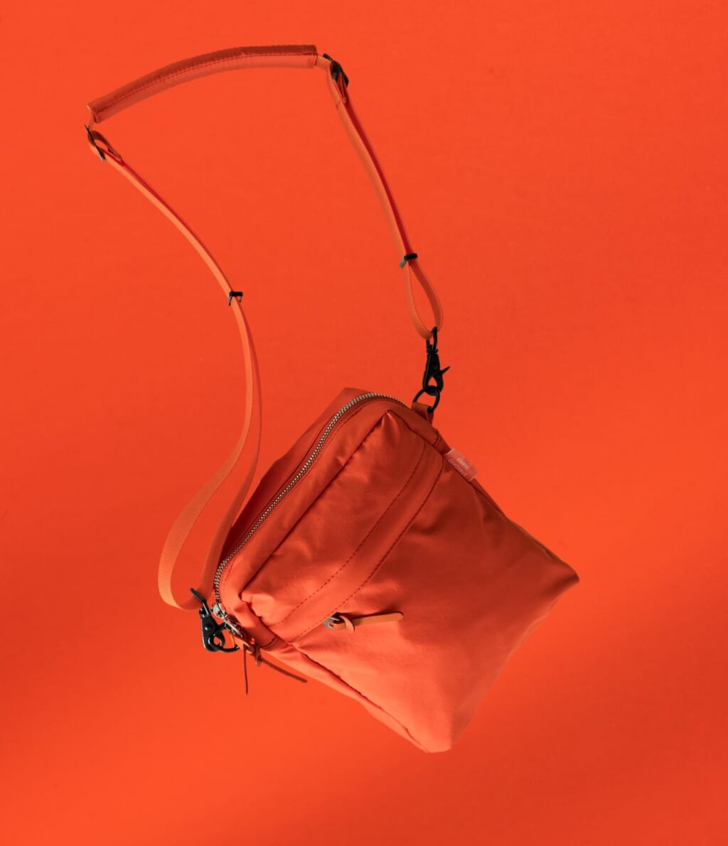 Weekend Tall Shoulder