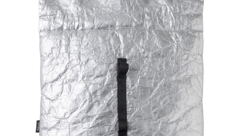 保温・保冷・衝撃吸収の3拍子！　タイベック素材のパッキングギア「NEST」が山登りに欠かせない。