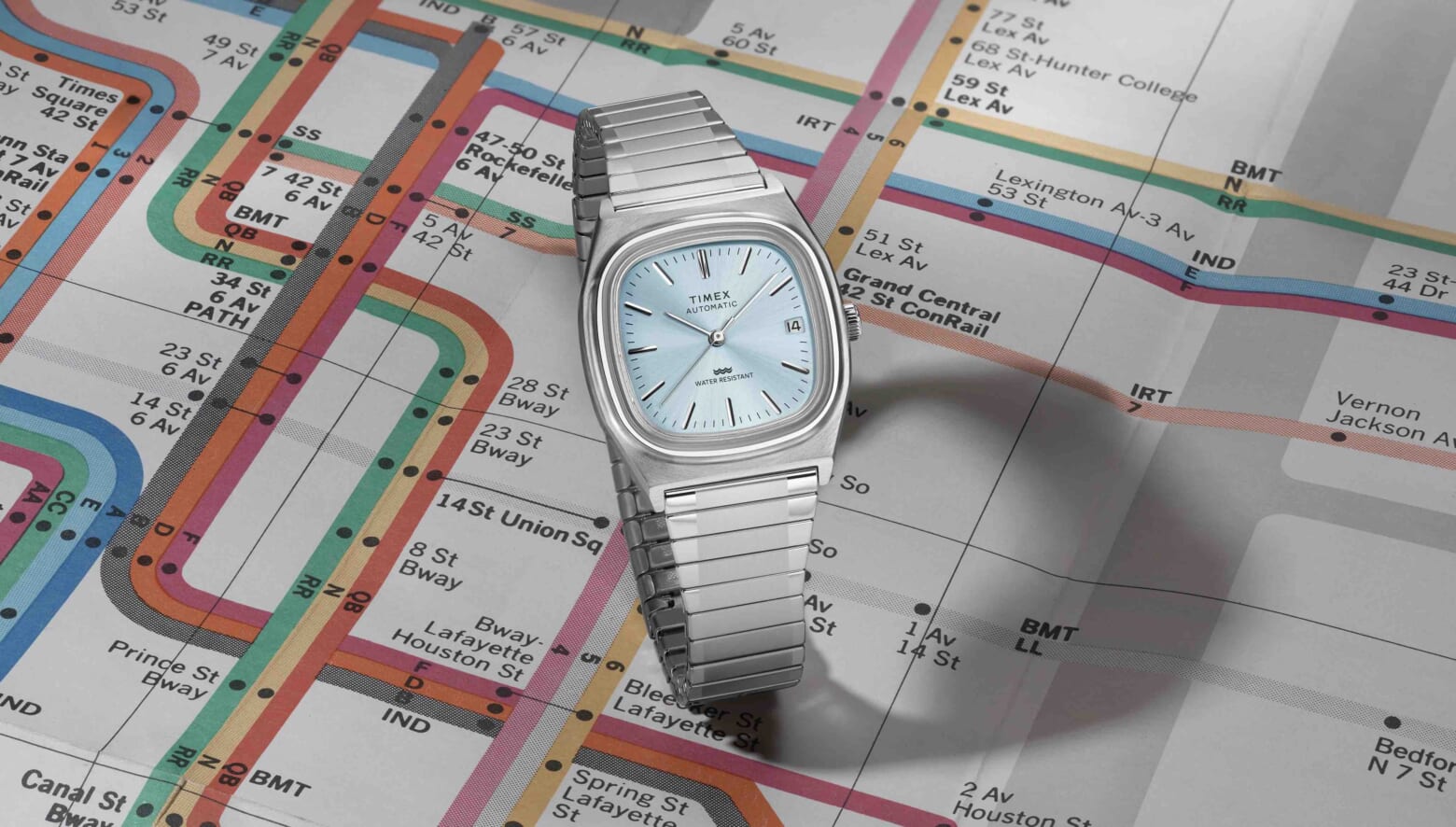 タイメックスのレトロなTVダイヤル型“1983リイシュー”コレクションに