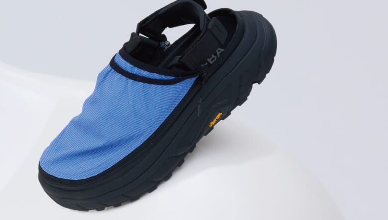 シーズンレスで履ける「UN+BA」の着せ替えサンダル！　気分やコーデに応じてスタイルチェンジ。