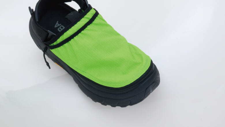 シーズンレスで履ける「UN+BA」の着せ替えサンダル！　気分やコーデに応じてスタイルチェンジ。