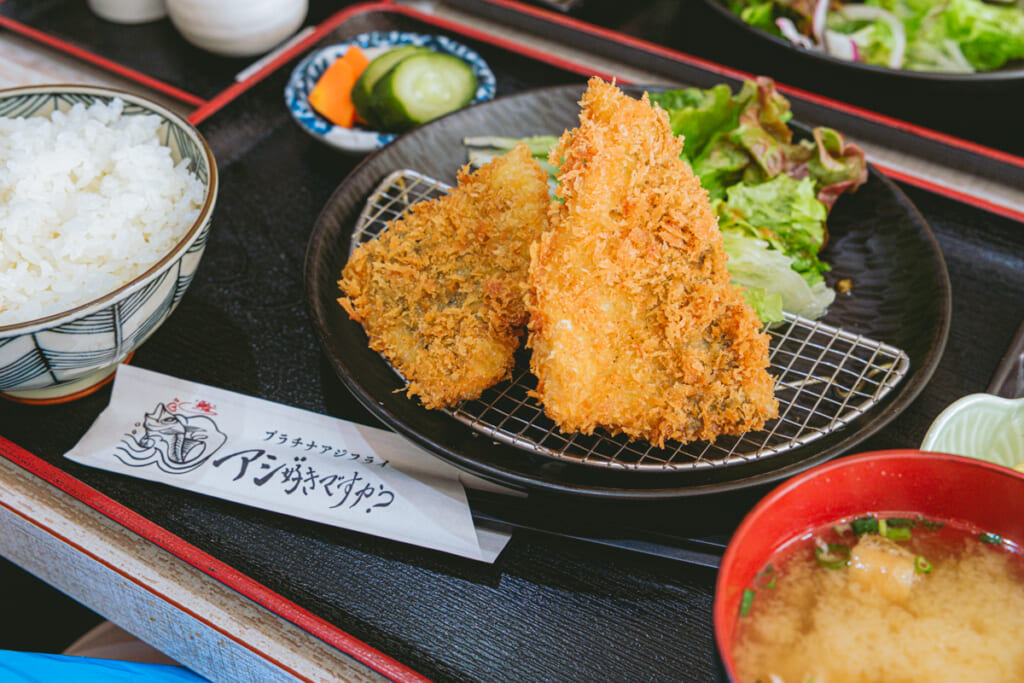 「アジ好きですか?
」のアジフライ定食