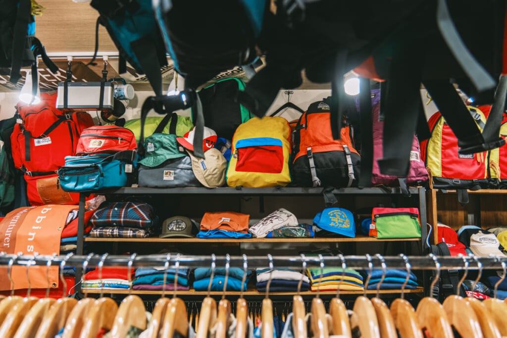 豪徳寺のアウトドア古着店Nerdy Dogs