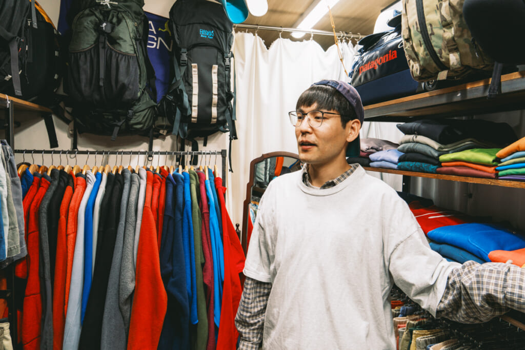 豪徳寺のアウトドア古着店Nerdy Dogs