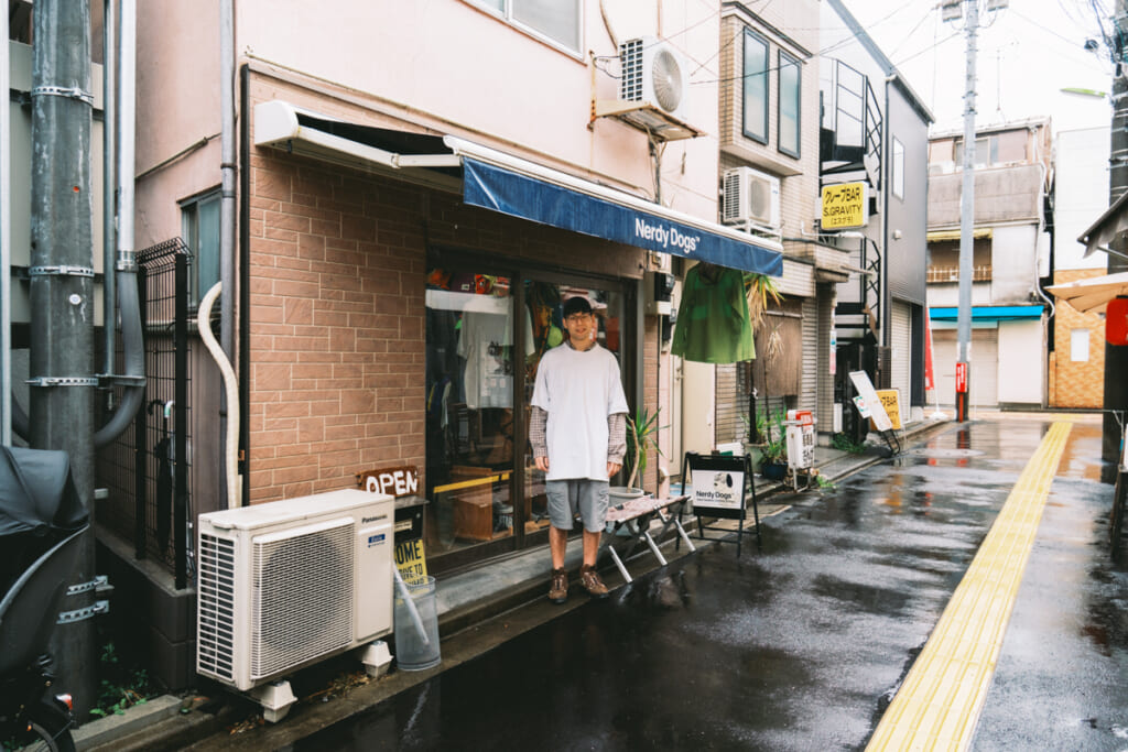 Nerdy Dogsのオーナー秋元さん