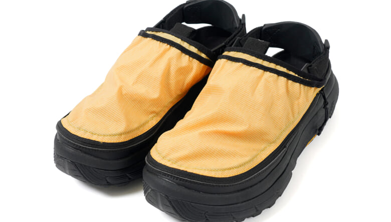 シーズンレスで履ける「UN+BA」の着せ替えサンダル！　気分やコーデに応じてスタイルチェンジ。