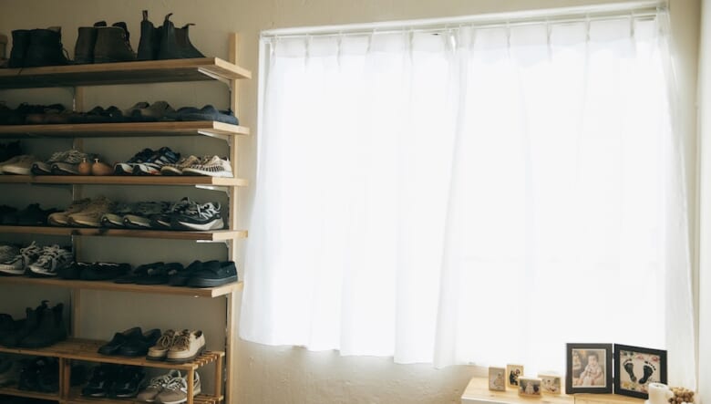 都心勤務、郊外暮らし。東京・青梅のカフェ一体型住居で送る日々と、暮らし心地。