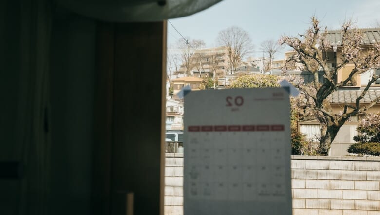 都心勤務、郊外暮らし。東京・青梅のカフェ一体型住居で送る日々と、暮らし心地。