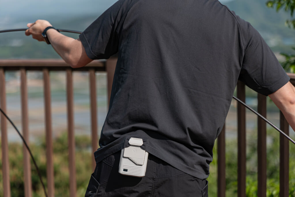 CLIP FAN使用例パンツ背面ポケット